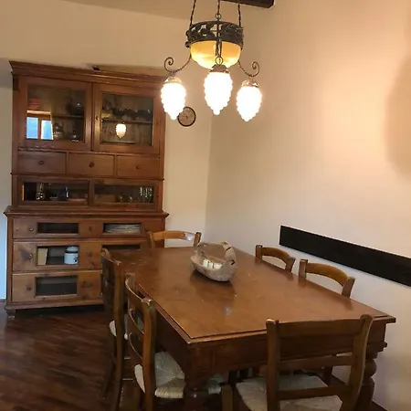 Beautiful Residence, Sleeps 6, A Free Breakfast Apartamento Vallo di Nera